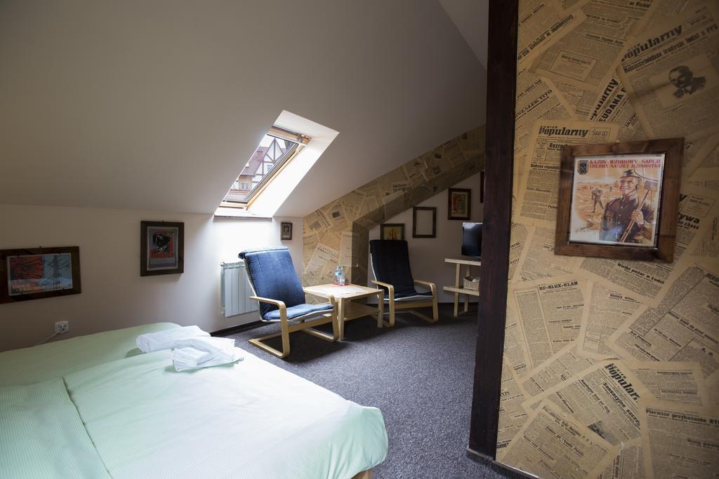 Dos Patos Bed & Breakfast Елк Екстериор снимка